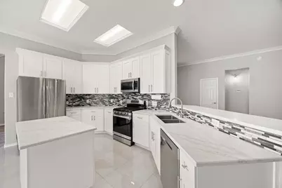 26 Heron Hollow Court, The Woodlands, TX 77382 - Photo 16
