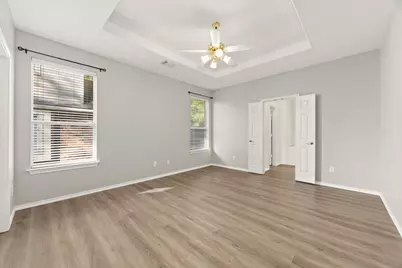 26 Heron Hollow Court, The Woodlands, TX 77382 - Photo 18