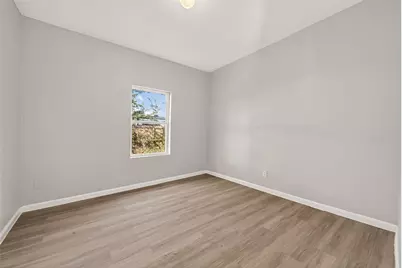 8211 Parnell Street, Houston, TX 77051 - Photo 10