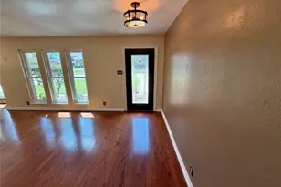 62 Raintree Ct, Lake Jackson, TX 77566 - Photo 4