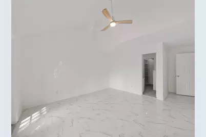 8715 Covent Garden Street, Houston, TX 77031 - Photo 14