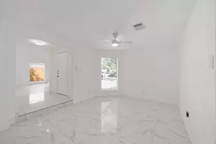 8715 Covent Garden St, Houston, TX 77031 - Photo 6