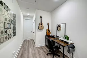 803 Martin St, Houston, TX 77018 - Photo 16