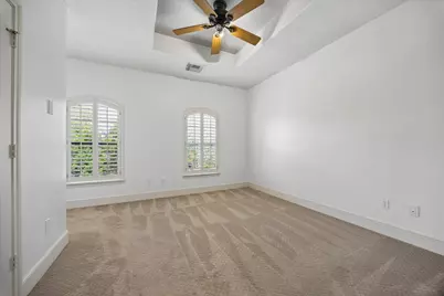 4523 Maple Street, Bellaire, TX 77401 - Photo 30