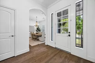 4523 Maple St, Bellaire, TX 77401 - Photo 4