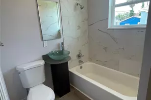 1323 Avenue M, Galveston, TX 77550 - Photo 8