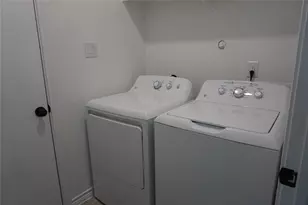 9583 Darkwood, Willis, TX 77318 - Photo 14