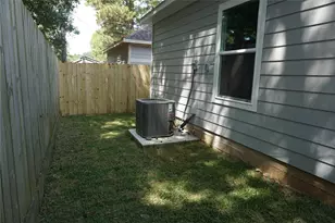 9583 Darkwood, Willis, TX 77318 - Photo 20