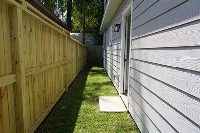 9583 Darkwood, Willis, TX 77318 - Photo 18