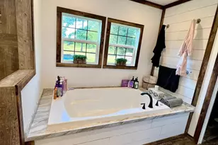 943 Co Rd 4535, Hillister, TX 77624 - Photo 16