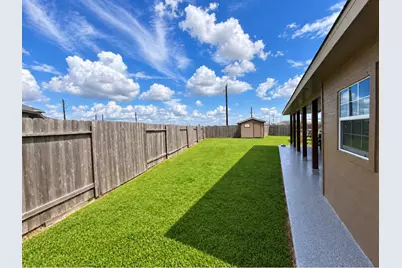 8823 Sandhill Crane Road, Baytown, TX 77521 - Photo 24