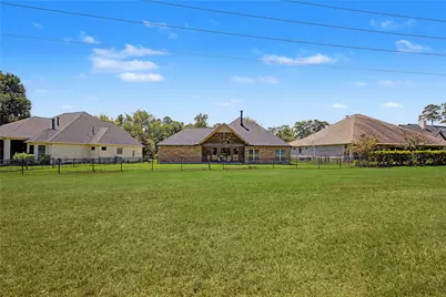 279 W Pines Drive, Montgomery, TX 77356 - Photo 38