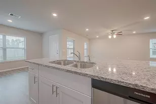 1986 Hidden Cedar Dr, Conroe, TX 77301 - Photo 20