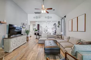 13402 Quail Landing Ln, Rosharon, TX 77583 - Photo 12