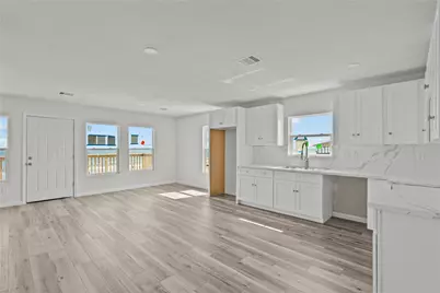 12824 Bermuda Beach Drive, Galveston, TX 77554 - Photo 4