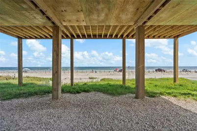 12824 Bermuda Beach Drive, Galveston, TX 77554 - Photo 24
