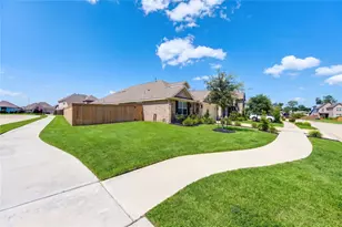 8803 Oak Springs Dr, Missouri City, TX 77459 - Photo 32