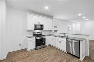 317 Maple Bark Trl, Conroe, TX 77378 - Photo 6