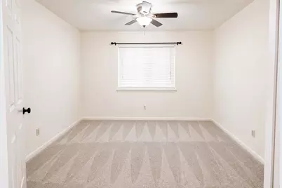 14802 Hollydale Drive, Houston, TX 77062 - Photo 10