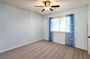 14802 Hollydale Dr, Houston, TX 77062 - Photo 12