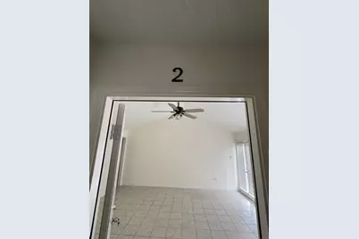 10134 Kirkglen Drive, Houston, TX 77089 - Photo 8