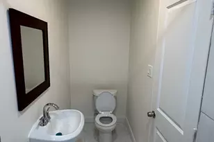 10134 Kirkglen Dr, Houston, TX 77089 - Photo 6