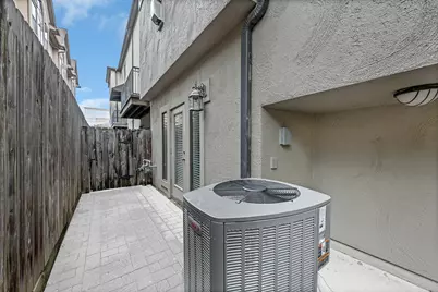 2414 Dorrington Street #A, Houston, TX 77030 - Photo 30