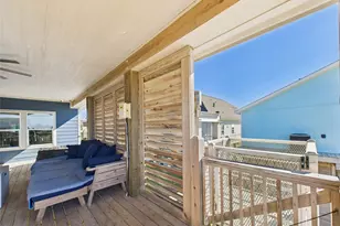 842 Main St, Crystal Beach, TX 77650 - Photo 22