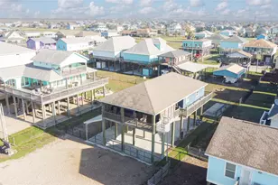 842 Main St, Crystal Beach, TX 77650 - Photo 44