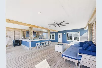 842 Main Street, Crystal Beach, TX 77650 - Photo 18