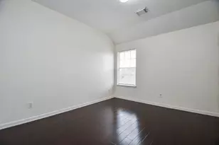 9641 Weldridge Dr, Sugar Land, TX 77498 - Photo 26