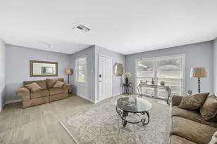 206 Tilden Dr, Pasadena, TX 77506 - Photo 2