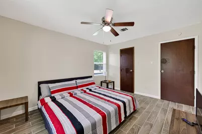13629 Lynnwood Lane, Sugar Land, TX 77498 - Photo 24