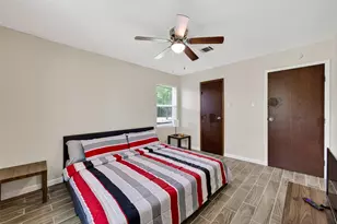 13629 Lynnwood Ln, Sugar Land, TX 77498 - Photo 24