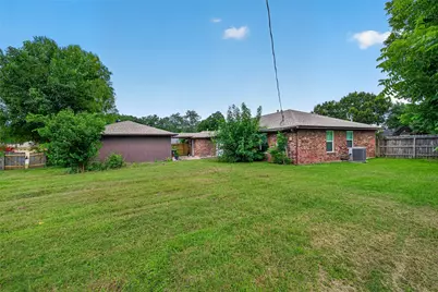13629 Lynnwood Lane, Sugar Land, TX 77498 - Photo 36