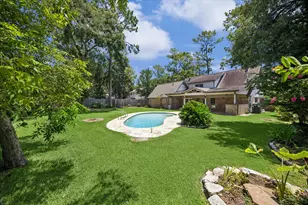 5627 Bough Ct, Houston, TX 77092 - Photo 24