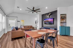 15315 Lake Front Dr, Baytown, TX 77523 - Photo 16