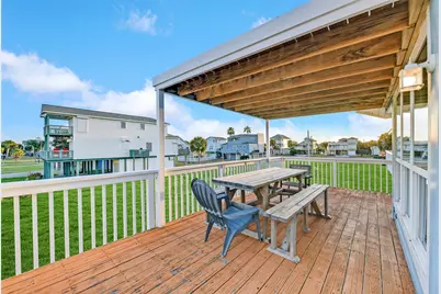 4123 Pelican Lane, Galveston, TX 77554 - Photo 4