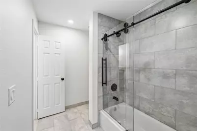 6138 Brookfield Drive #A, Houston, TX 77085 - Photo 16
