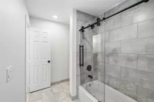 6138 Brookfield Dr, Houston, TX 77085 - Photo 16