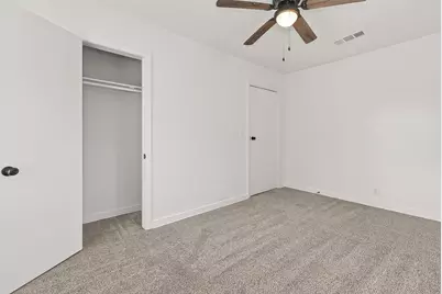 1719 W Sealy Street, Alvin, TX 77511 - Photo 30