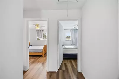 8456 Leawood Boulevard, Houston, TX 77072 - Photo 12