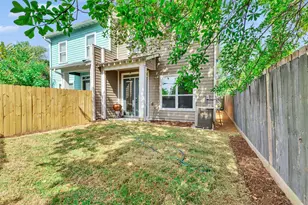 3911 Kennon St, Houston, TX 77009 - Photo 18