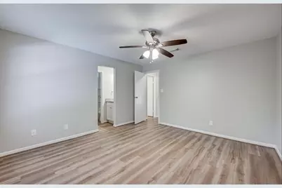34 N Circlewood Glen, The Woodlands, TX 77381 - Photo 24