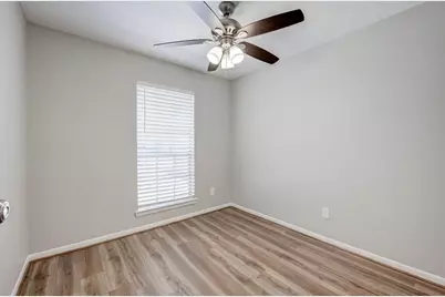 34 N Circlewood Glen, The Woodlands, TX 77381 - Photo 18