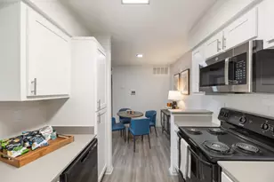 11715 S Glen Dr, Houston, TX 77099 - Photo 14