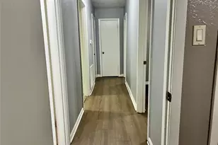 1925 14th Ave N, Texas City, TX 77590 - Photo 2