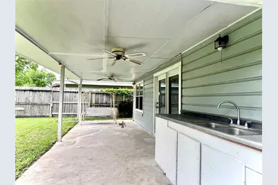 1925 14th Avenue N, Texas City, TX 77590 - Photo 10