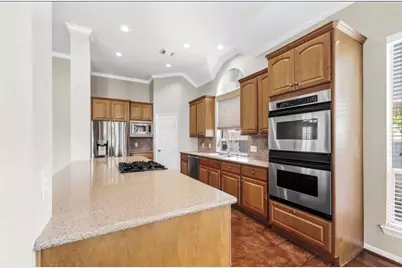 1227 Maiden Way Drive, Spring, TX 77379 - Photo 10