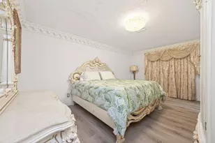 24 Windermere Ln, Houston, TX 77063 - Photo 42